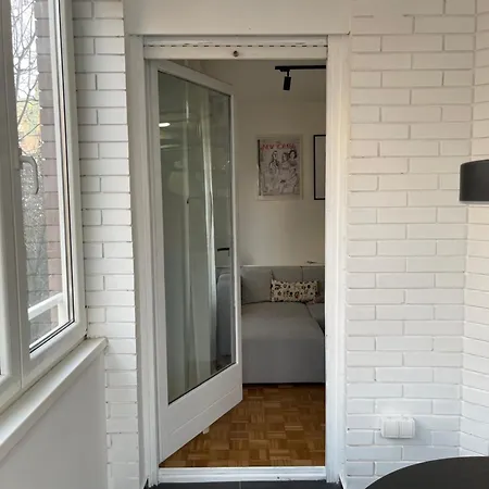 Apartment Place *